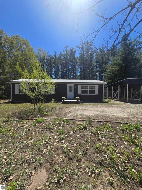 Tiny photo for 10061 W Cadillac Road, Cadillac, MI 49601 (MLS # 1945018)