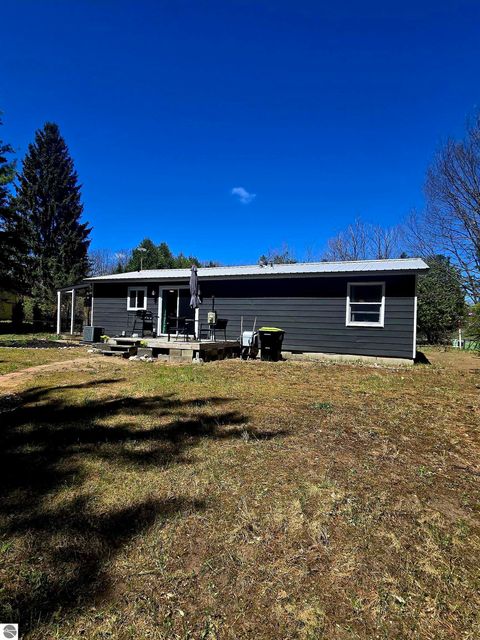 Tiny photo for 10061 W Cadillac Road, Cadillac, MI 49601 (MLS # 1945018)