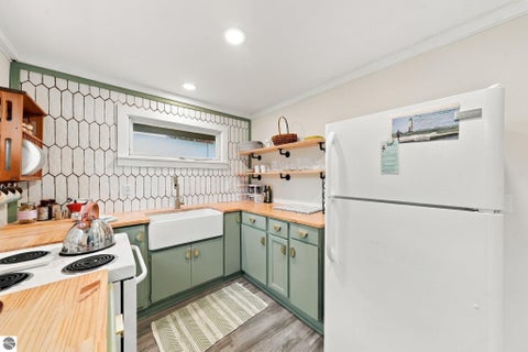 Tiny photo for 200 Sunset Drive, Frankfort, MI 49635 (MLS # 1951717)