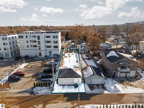 Tiny photo for 722 Randolph Street, Traverse City, MI 49684 (MLS # 1942828)