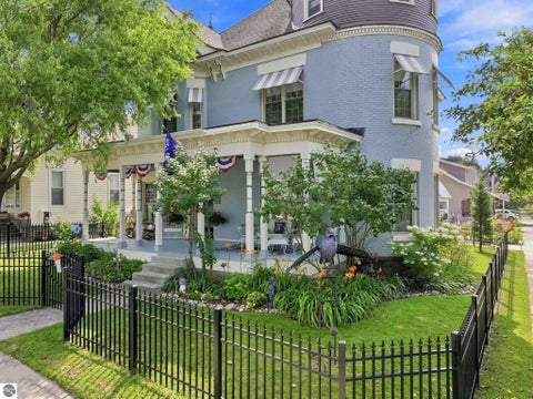 Tiny photo for 202 Stimson Street, Cadillac, MI 49601 (MLS # 1949291)