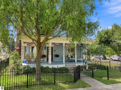 Tiny photo for 202 Stimson Street, Cadillac, MI 49601 (MLS # 1949291)