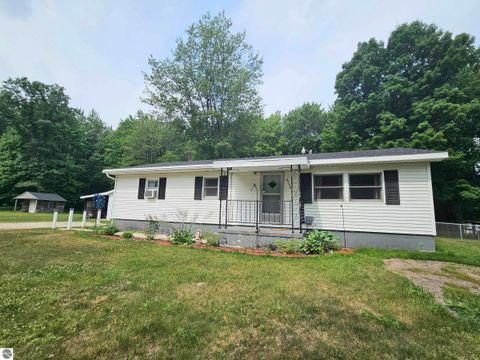 Tiny photo for 4774 S Lachance Road, Lake City, MI 49651 (MLS # 1945887)
