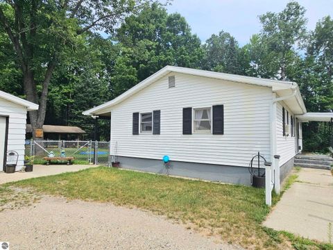 Tiny photo for 4774 S Lachance Road, Lake City, MI 49651 (MLS # 1945887)