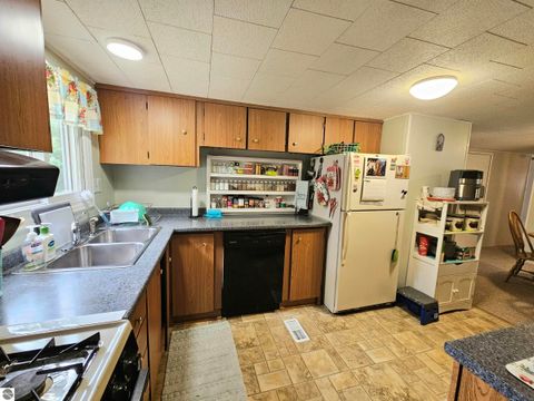 Tiny photo for 4774 S Lachance Road, Lake City, MI 49651 (MLS # 1945887)
