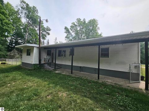 Tiny photo for 4774 S Lachance Road, Lake City, MI 49651 (MLS # 1945887)