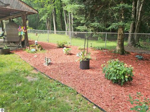 Tiny photo for 4774 S Lachance Road, Lake City, MI 49651 (MLS # 1945887)