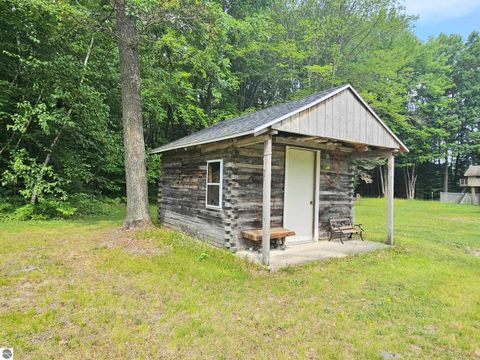 Tiny photo for 4774 S Lachance Road, Lake City, MI 49651 (MLS # 1945887)