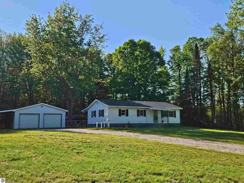Tiny photo for 4774 S Lachance Road, Lake City, MI 49651 (MLS # 1945887)