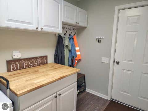 Tiny photo for 3250 Juniper Drive, Farwell, MI 48622 (MLS # 1948884)
