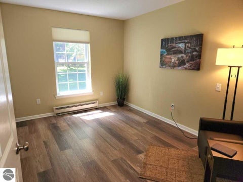 Tiny photo for 3250 Juniper Drive, Farwell, MI 48622 (MLS # 1948884)