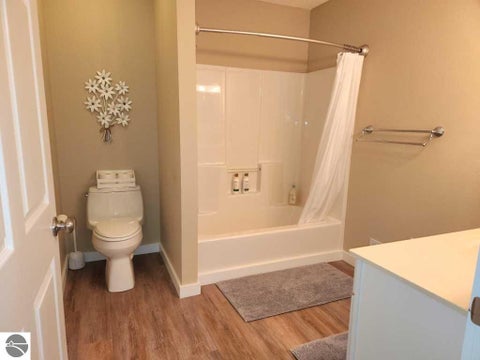 Tiny photo for 3250 Juniper Drive, Farwell, MI 48622 (MLS # 1948884)