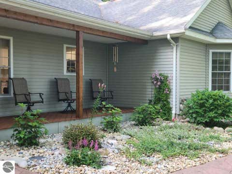Tiny photo for 3250 Juniper Drive, Farwell, MI 48622 (MLS # 1948884)