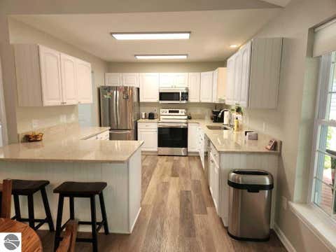 Tiny photo for 3250 Juniper Drive, Farwell, MI 48622 (MLS # 1948884)