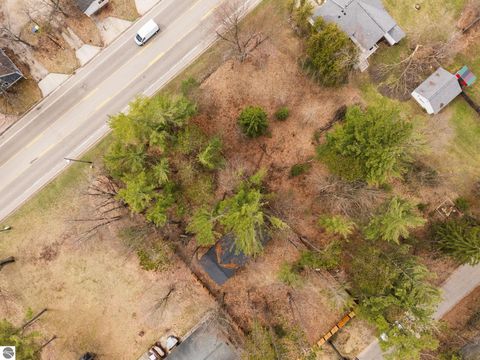 Tiny photo for 602 S King Street, Lake City, MI 49651 (MLS # 1944272)