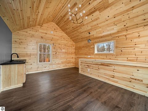 Tiny photo for 602 S King Street, Lake City, MI 49651 (MLS # 1944272)