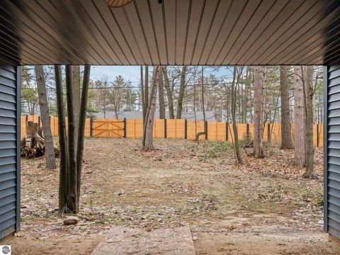 Tiny photo for 602 S King Street, Lake City, MI 49651 (MLS # 1944272)