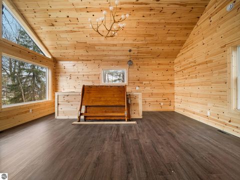 Tiny photo for 602 S King Street, Lake City, MI 49651 (MLS # 1944272)