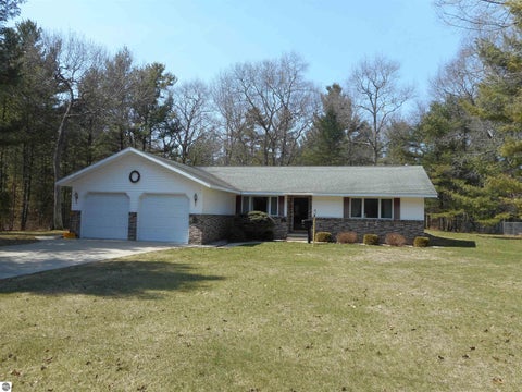 Tiny photo for 1001 Wintergreen Street, East Tawas, MI 48730 (MLS # 1949273)