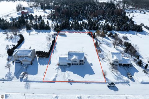 Tiny photo for 7540 Red Cedar Drive NE Dr, Cedar Springs, MI 49319 (MLS # 1942292)