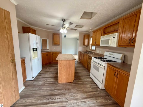 Tiny photo for 5202 Kellie Street, Mesick, MI 49668 (MLS # 1949279)