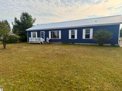 Tiny photo for 5202 Kellie Street, Mesick, MI 49668 (MLS # 1949279)