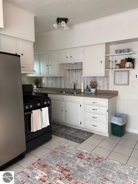 Tiny photo for 109 W Tyrell Street, St Louis, MI 48880 (MLS # 1942324)