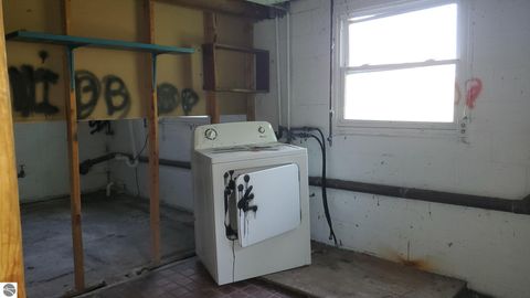 Tiny photo for 318 N Stewart Avenue, Fremont, MI 49412 (MLS # 1944150)