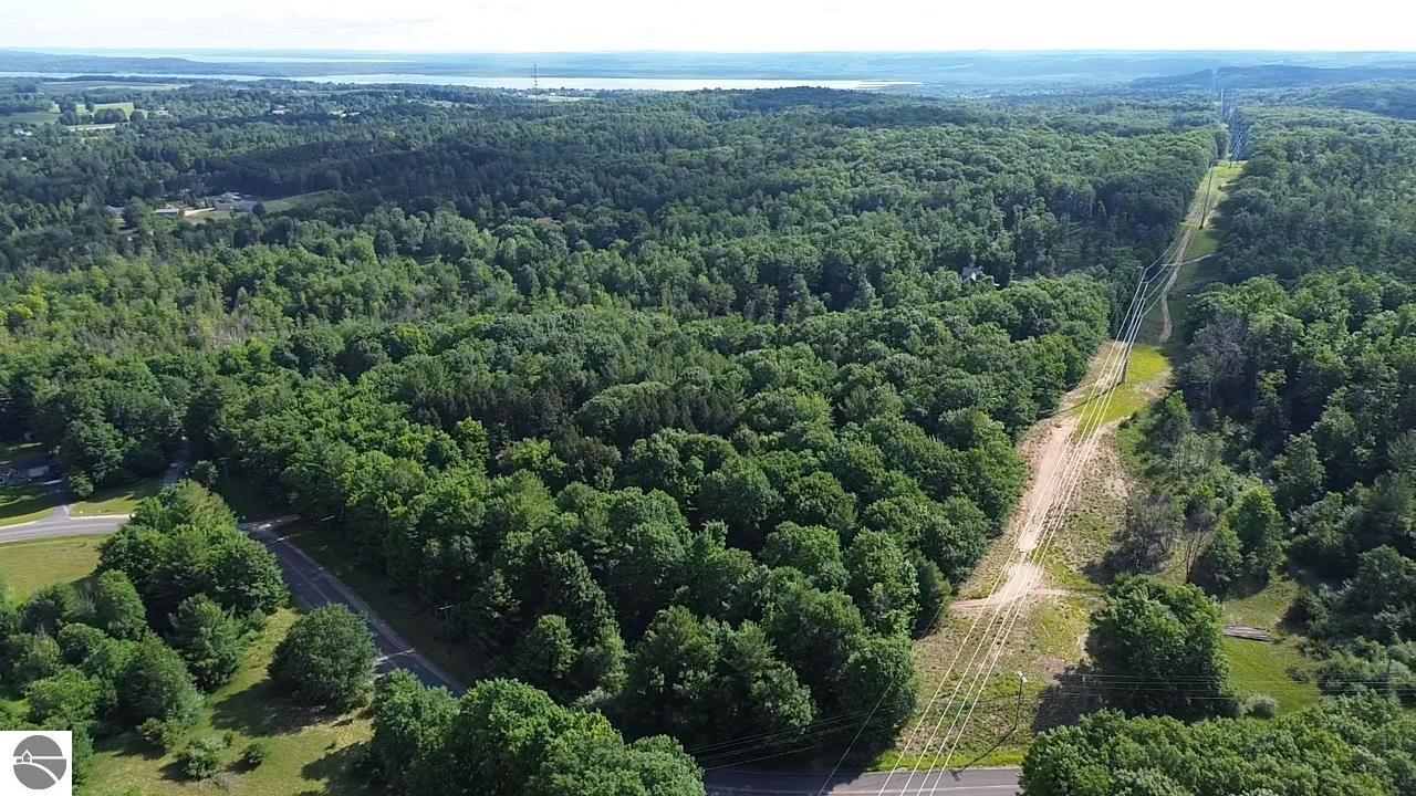 5474 Lackey Rd, Williamsburg, MI, 49690, USA, 3 Bedrooms Bedrooms, ,3 BathroomsBathrooms,Residential,Active,5474 Lackey Rd,1947334