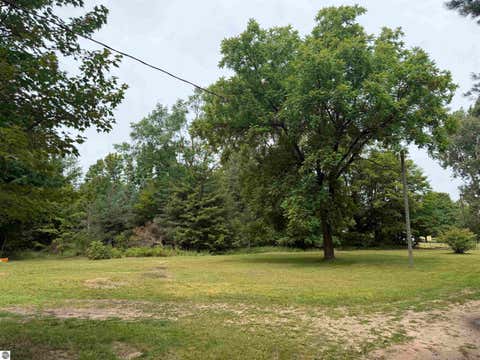 Tiny photo for 23567 Faylor RD, Copemish, MI 49625 (MLS # 1949000)