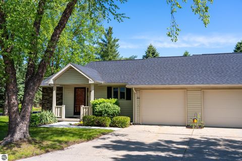 Tiny photo for 240 Peachwood Lane, Mt Pleasant, MI 48858 (MLS # 1945835)