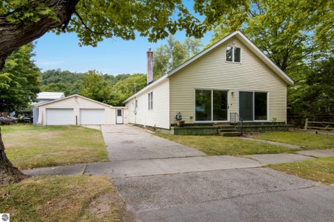 Photo of 821 Lincoln Avenue, Elberta, MI 49628 (MLS # 1949907)
