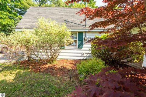 Tiny photo for 903 N Bridge Street, Bellaire, MI 49615 (MLS # 1943552)