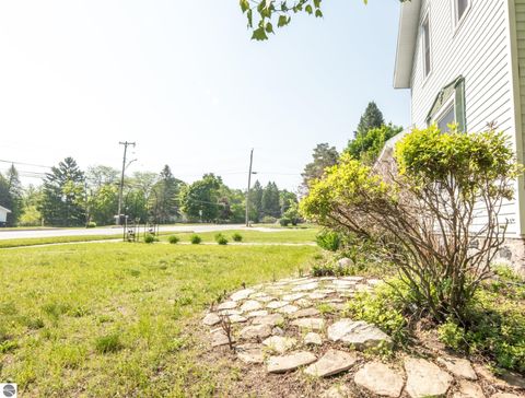 Tiny photo for 903 N Bridge Street, Bellaire, MI 49615 (MLS # 1943552)