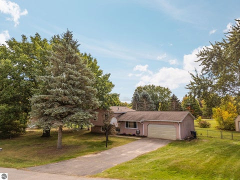 Tiny photo for 5949 Donna Court, Traverse City, MI 49685 (MLS # 1951347)