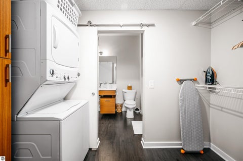 Tiny photo for 630410 Garfield Avenue #410, Traverse City, MI 49686 (MLS # 1950877)