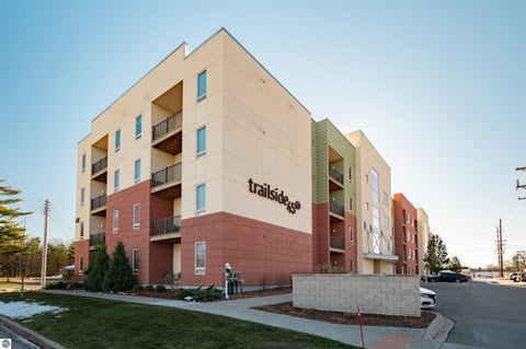 Tiny photo for 630410 Garfield Avenue #410, Traverse City, MI 49686 (MLS # 1950877)