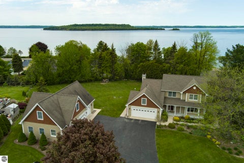 Photo of 1453 Braemar Drive, Traverse City, MI 49686 (MLS # 1946034)