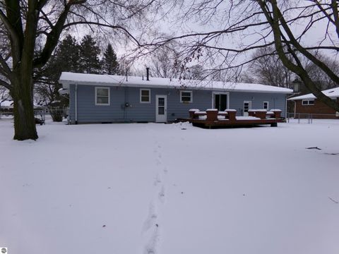 Tiny photo for 1006 Cheesman Road, St Louis, MI 48880 (MLS # 1942183)