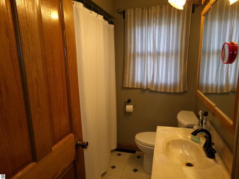 Tiny photo for 126 N Ithaca Street, Ithaca, MI 48847 (MLS # 1944621)