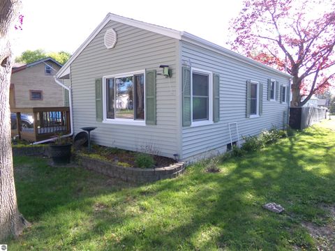 Tiny photo for 126 N Ithaca Street, Ithaca, MI 48847 (MLS # 1944621)
