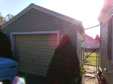 Tiny photo for 126 N Ithaca Street, Ithaca, MI 48847 (MLS # 1944621)
