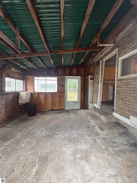 Tiny photo for 915 W Broadway Street, Mt Pleasant, MI 48858 (MLS # 1949940)