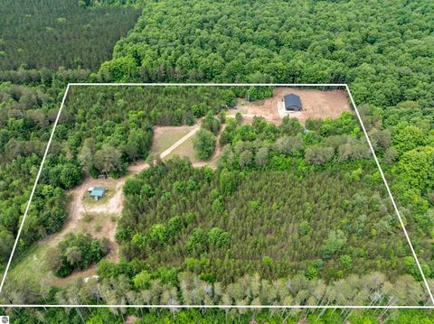 Tiny photo for 4459 Ely Road, Honor, MI 49640 (MLS # 1947533)