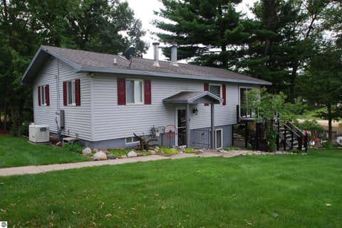 Tiny photo for 3276 Comanche Trail, West Branch, MI 48661 (MLS # 1949336)