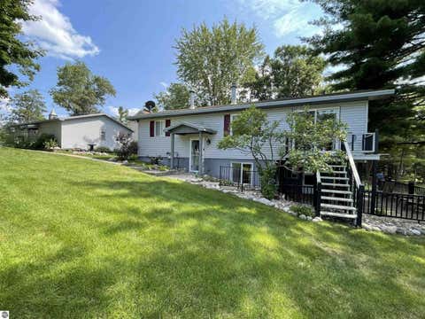 Tiny photo for 3276 Comanche Trail, West Branch, MI 48661 (MLS # 1949336)