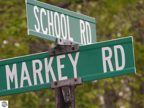 Tiny photo for 4075 N Markey Road, Roscommon, MI 48653 (MLS # 1947044)