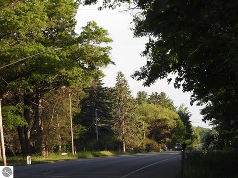 Tiny photo for 4075 N Markey Road, Roscommon, MI 48653 (MLS # 1947044)