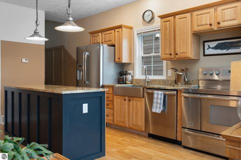 Tiny photo for 206 Midtown Drive #25, Traverse City, MI 49684 (MLS # 1945095)