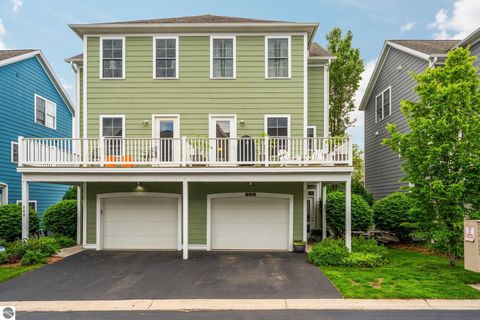 Photo of 206 Midtown Drive #25, Traverse City, MI 49684 (MLS # 1945095)